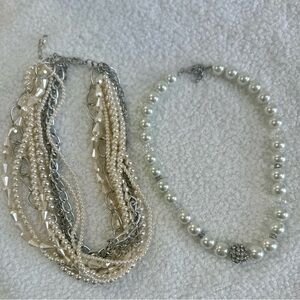 Chic Silver and Pearl Necklace Set